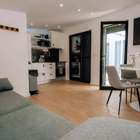 Апартаменты Azores Smart Понта-Делгада